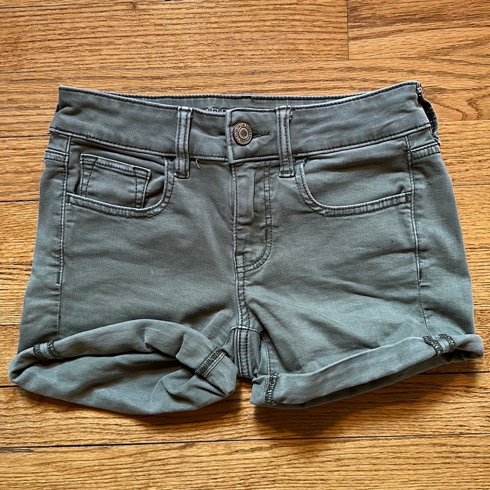 American Eagle Shorts size: 00